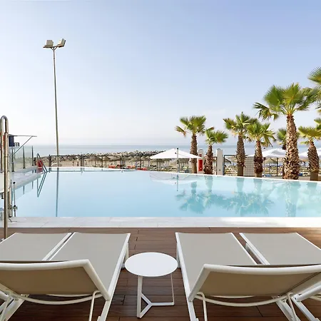 Benalma Costa Del Sol 贝纳尔马德纳